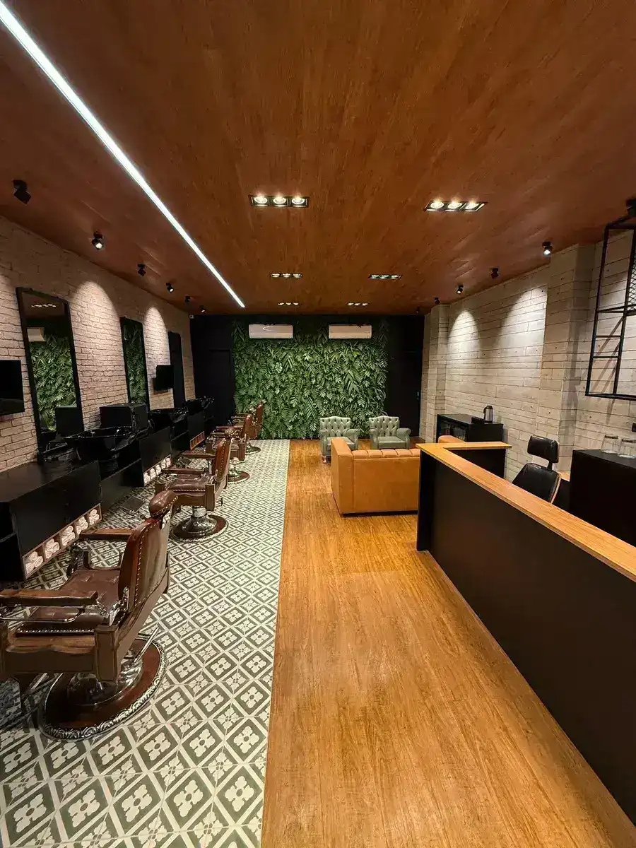 Ambiente da Peaky Barbers Alphaville