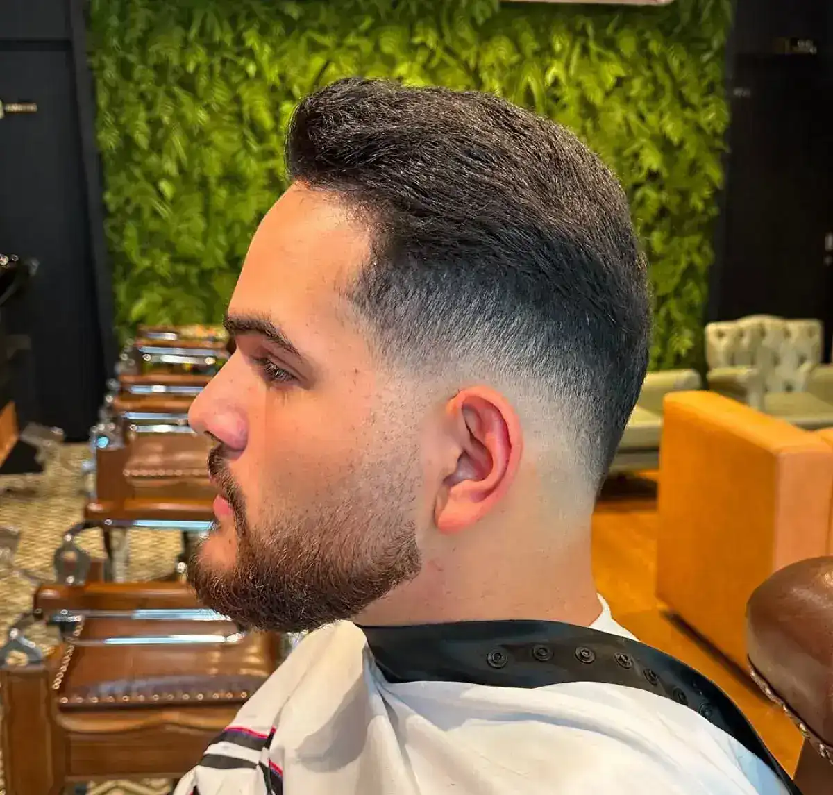 Atendimento de corte na Peaky Barbers