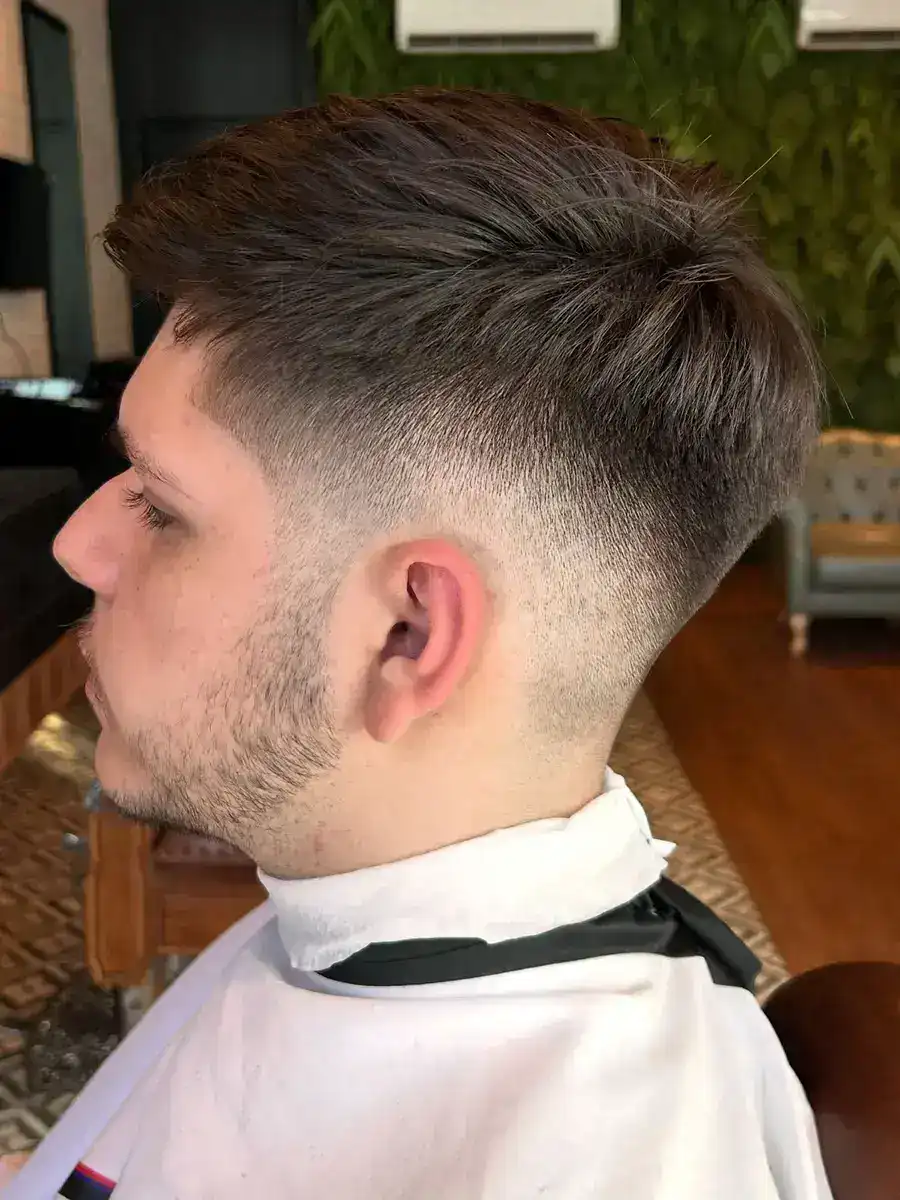 Degradê lateral na Peaky Barbers